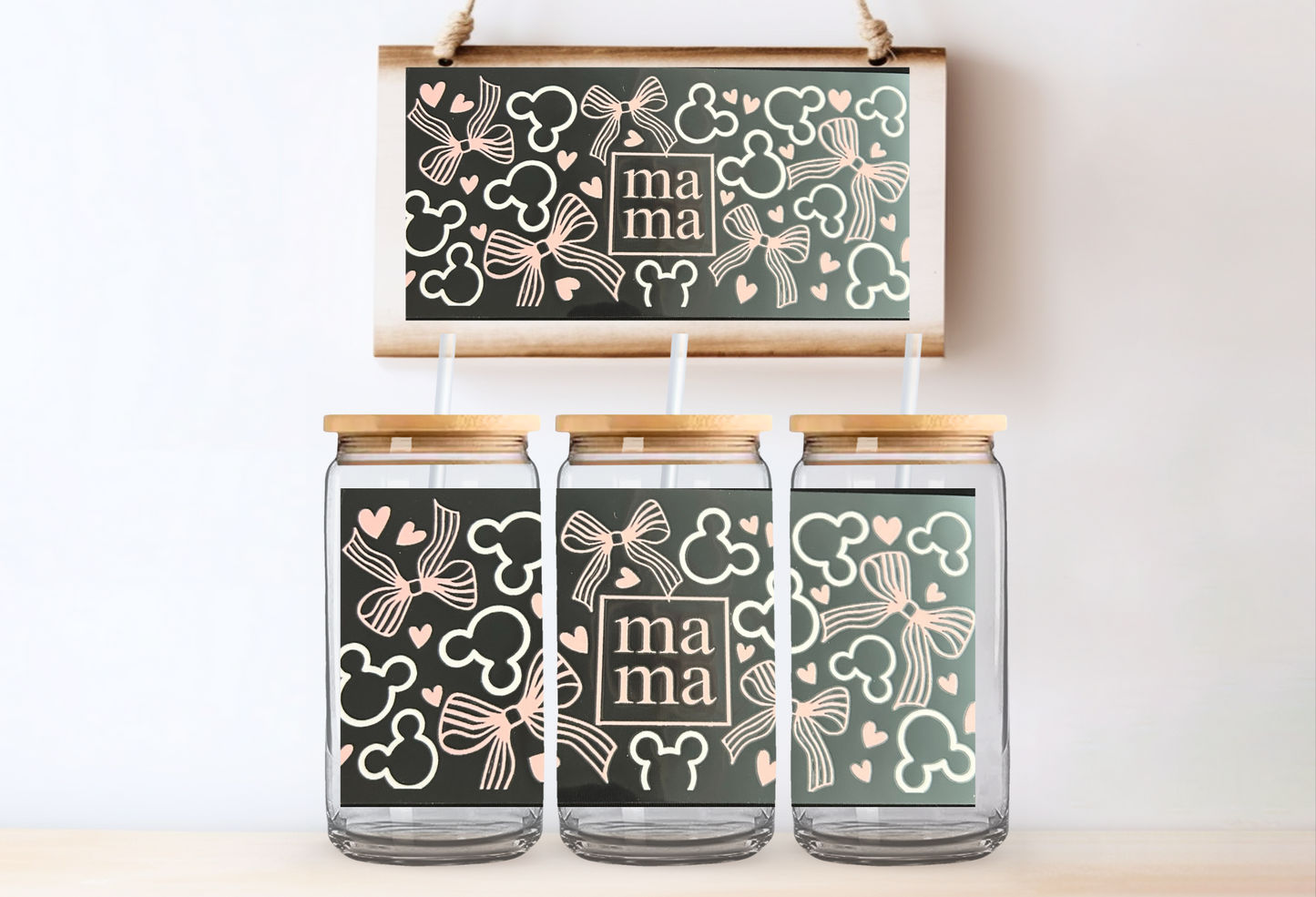 Mama's