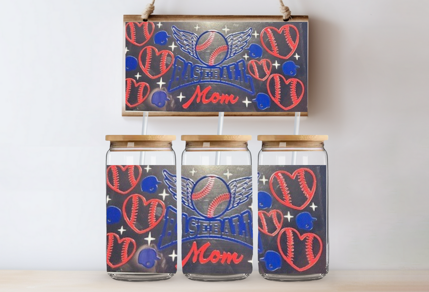 Mama's